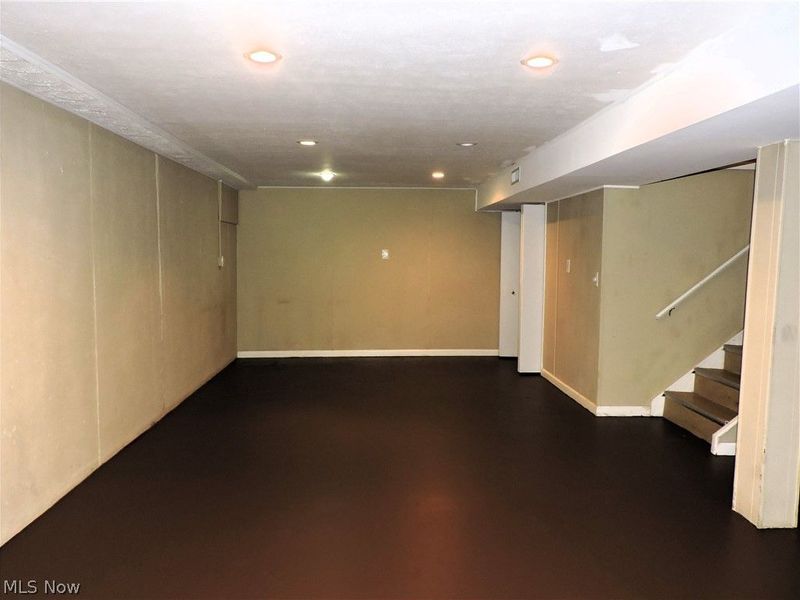 324 Boston Avenue , Elyria, OH 44035 Photo 13