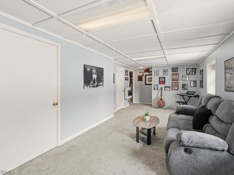 2190 Waterbury Drive, Uniontown, OH 44685 Photo 40