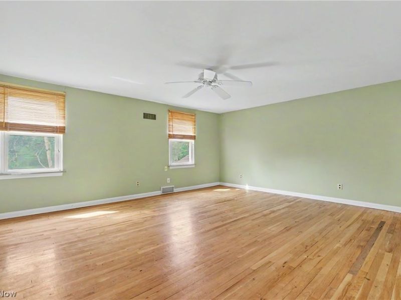 2456 Fifth Avenue , Liberty, OH 44505 Photo 13