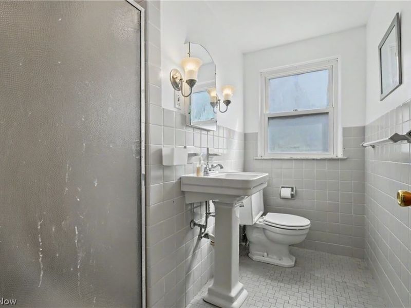 2456 Fifth Avenue , Liberty, OH 44505 Photo 17