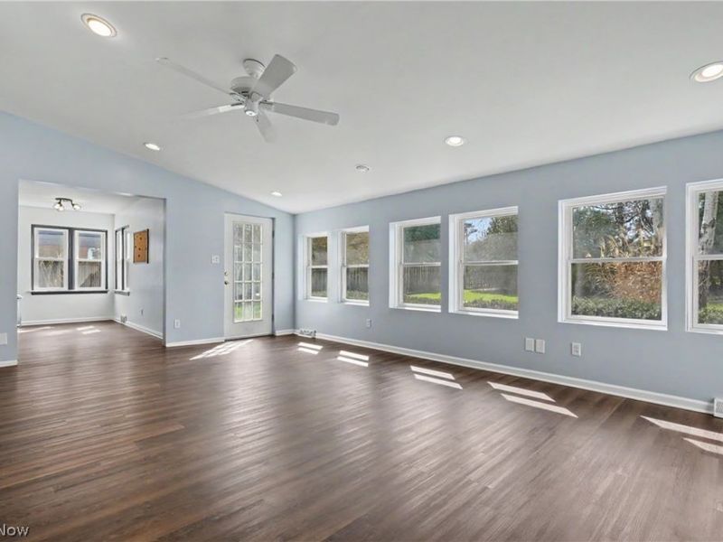 2456 Fifth Avenue , Liberty, OH 44505 Photo 4