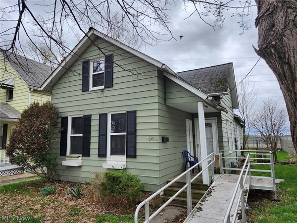 7202 Deveny Avenue , Cleveland, OH 44105