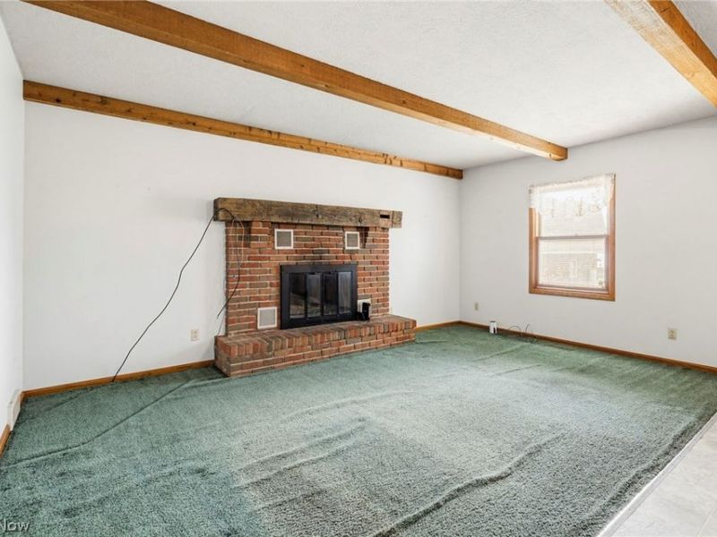 816 E Gorgas Street, Louisville, OH 44641 Photo 10