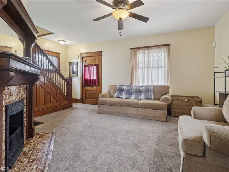 246 S Walnut Street, Ravenna, OH 44266 Photo 3