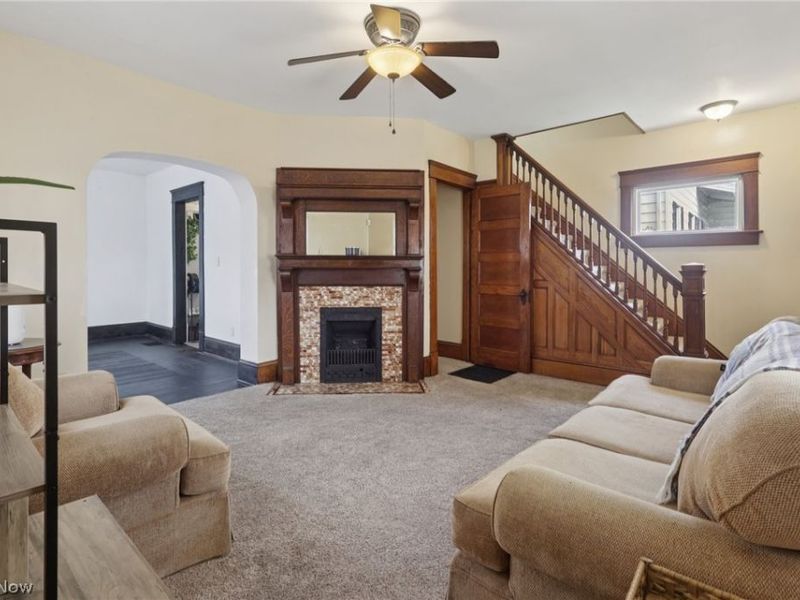 246 S Walnut Street, Ravenna, OH 44266 Photo 4