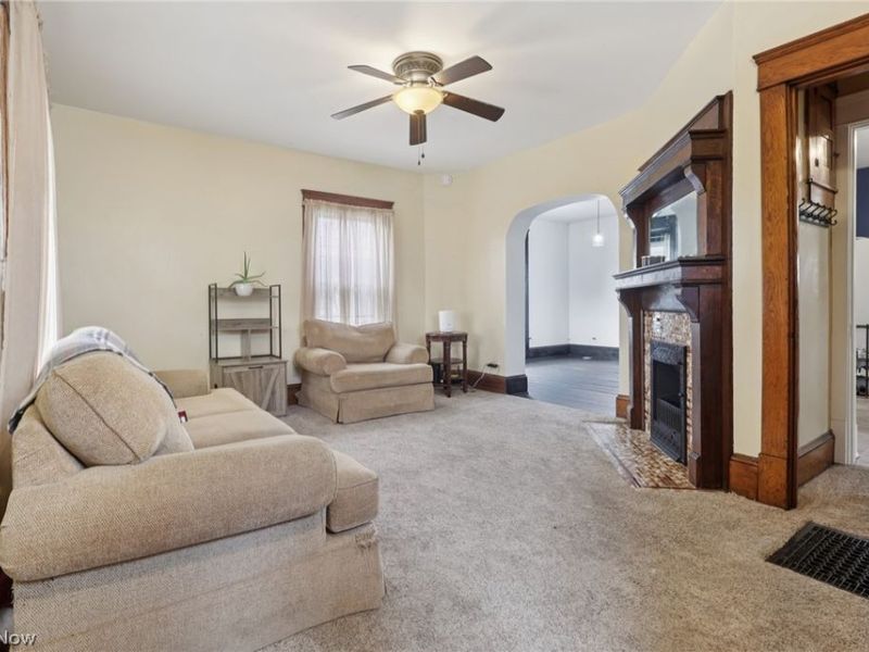 246 S Walnut Street, Ravenna, OH 44266 Photo 5