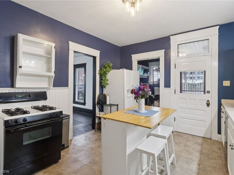 246 S Walnut Street, Ravenna, OH 44266 Photo 9