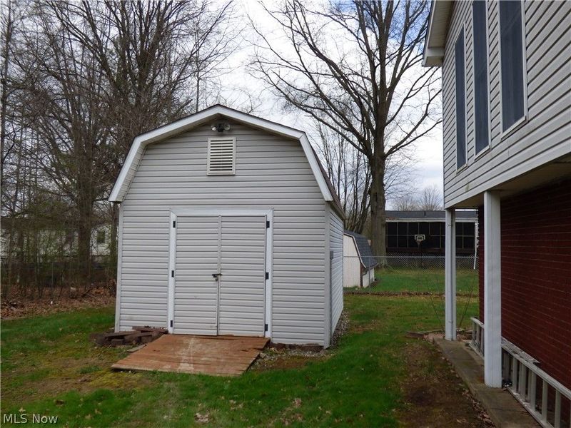 480 Aurora Drive , Youngstown, OH 44505 Photo 27