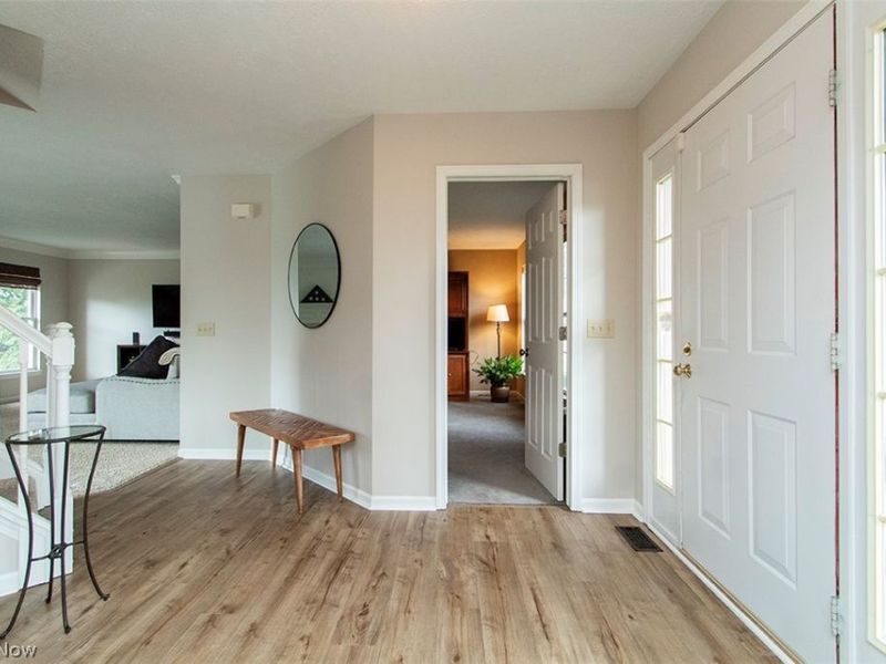 613 Lipke Court, Medina, OH 44256 Photo 2