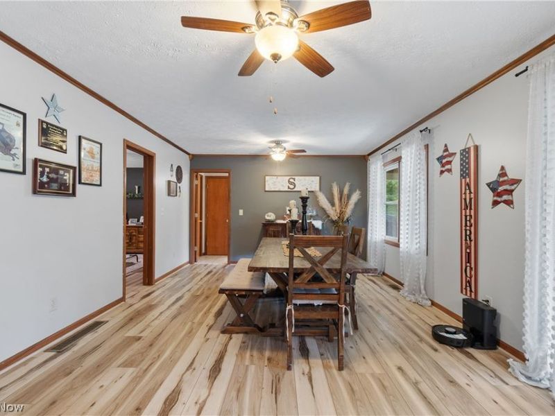 7746 Moores Ridge Road SE, Uhrichsville, OH 44683 Photo 10