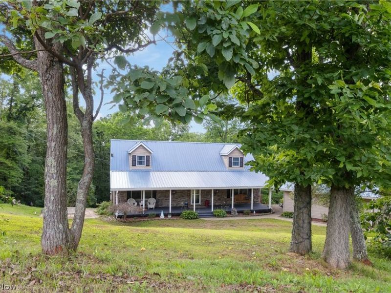 7746 Moores Ridge Road SE, Uhrichsville, OH 44683 Photo 2