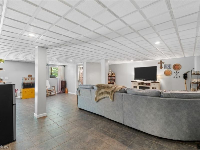 7746 Moores Ridge Road SE, Uhrichsville, OH 44683 Photo 21