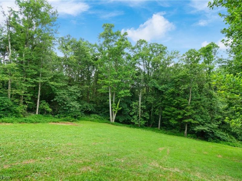 7746 Moores Ridge Road SE, Uhrichsville, OH 44683 Photo 27