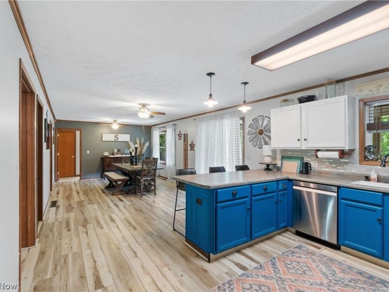 7746 Moores Ridge Road SE, Uhrichsville, OH 44683 Photo 9