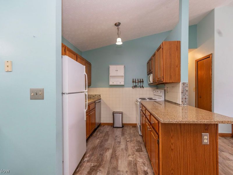 35254 Greenwich Avenue , North Ridgeville, OH 44039 Photo 11