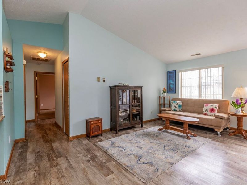 35254 Greenwich Avenue , North Ridgeville, OH 44039 Photo 21