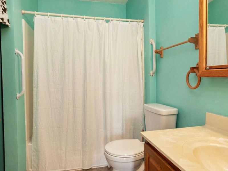 35254 Greenwich Avenue , North Ridgeville, OH 44039 Photo 27