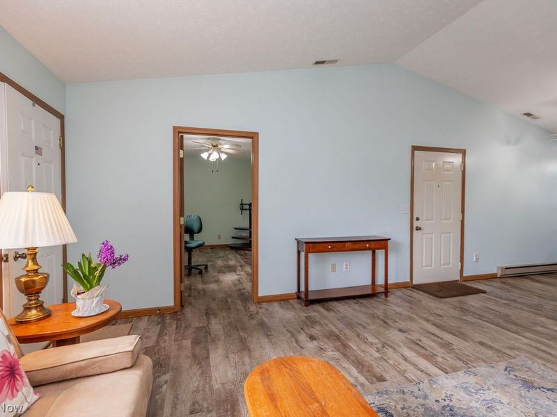 35254 Greenwich Avenue , North Ridgeville, OH 44039 Photo 5