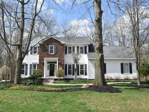 5237 Towbridge Drive , Hudson, OH 44236