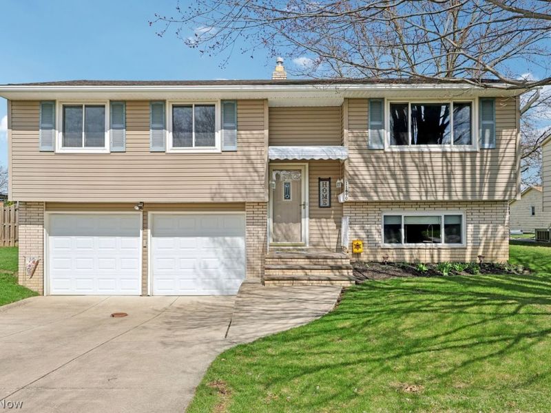 11690 Johnson Drive, Parma, OH 44130 Photo 1