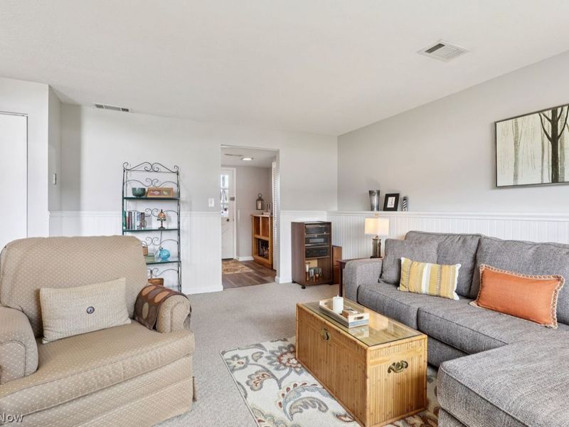 11690 Johnson Drive, Parma, OH 44130 Photo 25