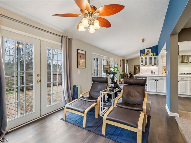 8639 Apple Hill Road , Chagrin Falls, OH 44023 Photo 5