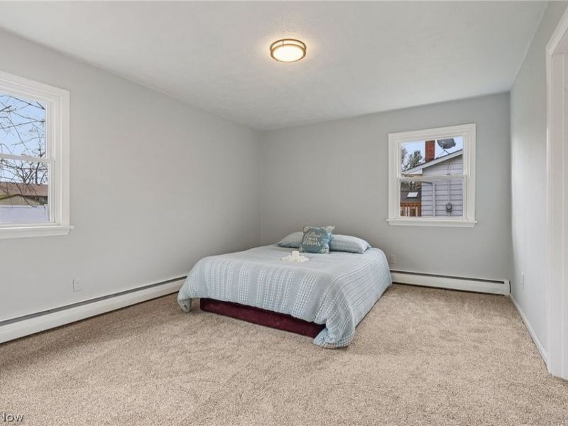 7999 Oxford Drive, Strongsville, OH 44149 Photo 19