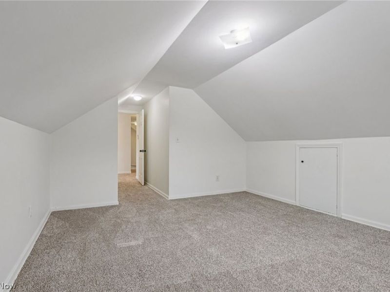 7999 Oxford Drive, Strongsville, OH 44149 Photo 33