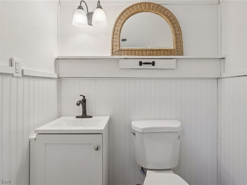 7999 Oxford Drive, Strongsville, OH 44149 Photo 45