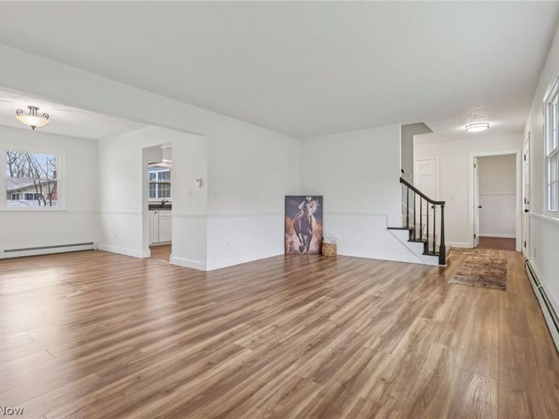 7999 Oxford Drive, Strongsville, OH 44149 Photo 6