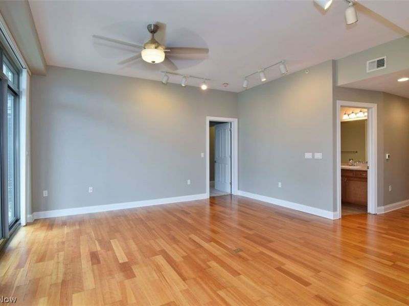 16800 Van Aken Boulevard , Unit 210, Shaker Heights, OH 44120 Photo 10