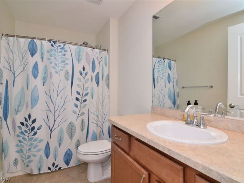 16800 Van Aken Boulevard , Unit 210, Shaker Heights, OH 44120 Photo 24