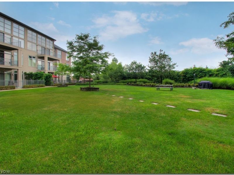 16800 Van Aken Boulevard , Unit 210, Shaker Heights, OH 44120 Photo 29