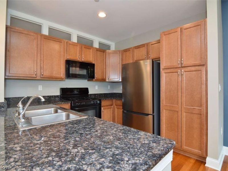 16800 Van Aken Boulevard , Unit 210, Shaker Heights, OH 44120 Photo 9