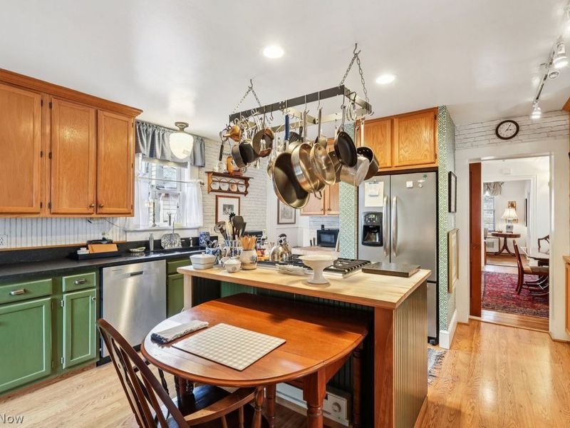 1814 W 30th Street, Cleveland, OH 44113 Photo 21