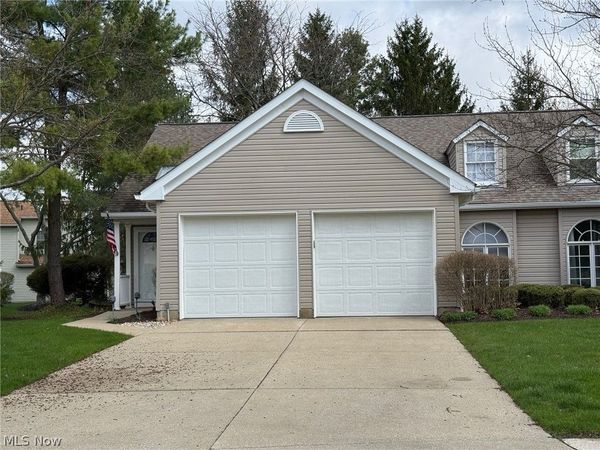 20686 Sun Meadow Trail, Strongsville, OH 44149
