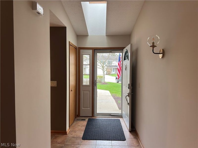 20686 Sun Meadow Trail, Strongsville, OH 44149 Photo 3