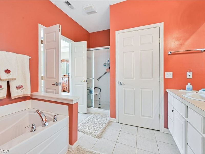 9355 Asbury Lane , North Ridgeville, OH 44039 Photo 24