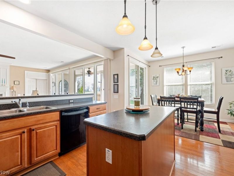 9355 Asbury Lane , North Ridgeville, OH 44039 Photo 9