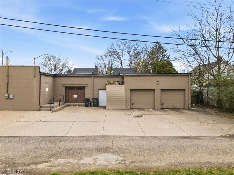 5038 Tuscarawas Street W, Canton, OH 44708 Photo 3