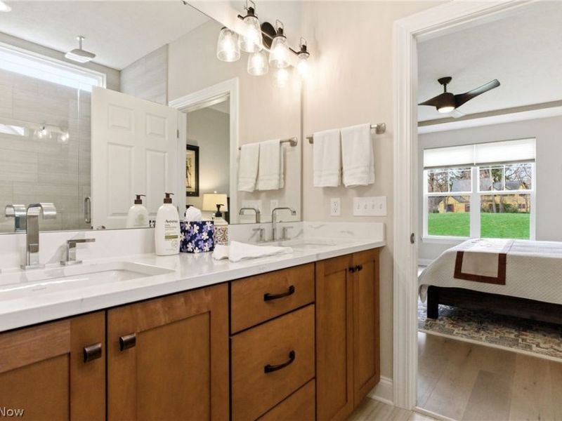 31523 Pier East , Avon Lake, OH 44012 Photo 19