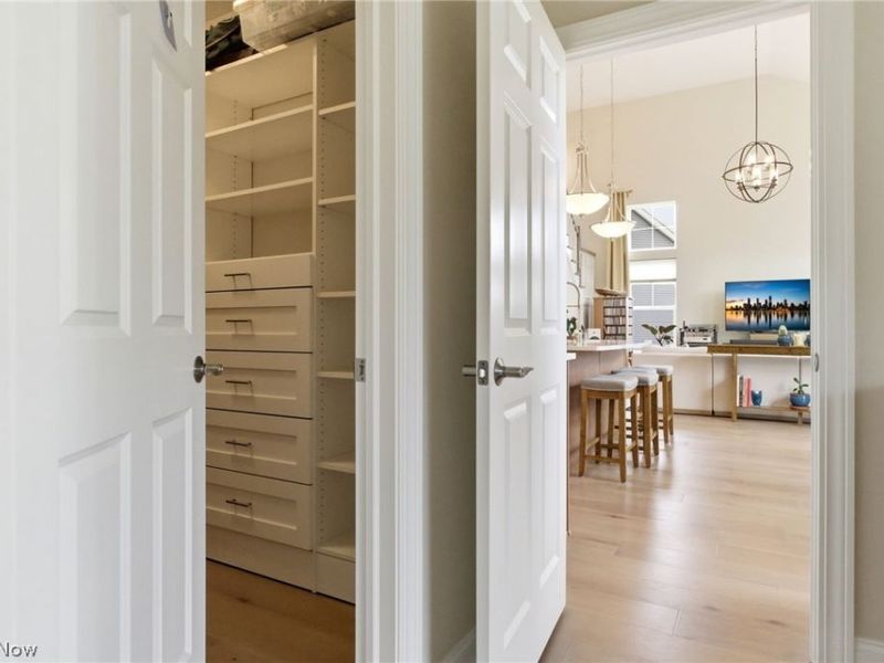 31523 Pier East , Avon Lake, OH 44012 Photo 21