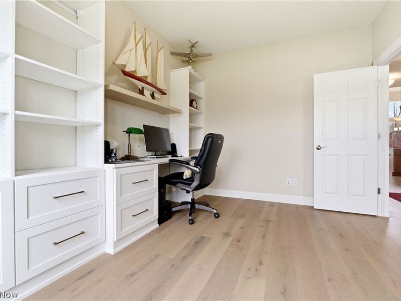 31523 Pier East , Avon Lake, OH 44012 Photo 24