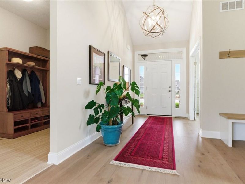 31523 Pier East , Avon Lake, OH 44012 Photo 3