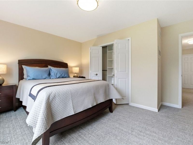 31523 Pier East , Avon Lake, OH 44012 Photo 31