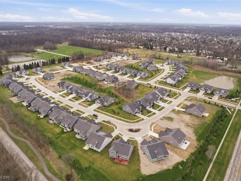 31523 Pier East , Avon Lake, OH 44012 Photo 41