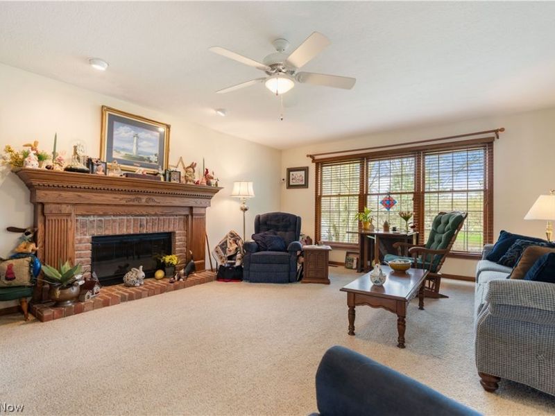 4381 Golden Eagle Road NW, Massillon, OH 44646 Photo 5