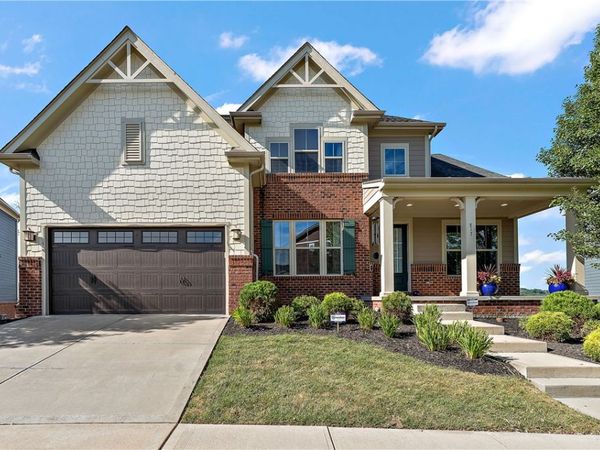 817 Oneida Cir, Mars, PA 16046