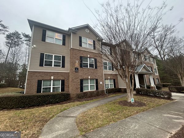 8104 Fairington Ridge Circle, Lithonia, GA 30038