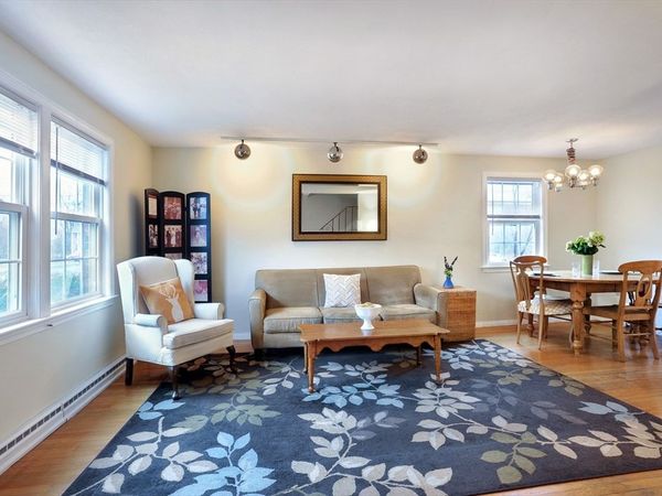 27 Clough Rd, Unit 27, Dedham, MA 02026